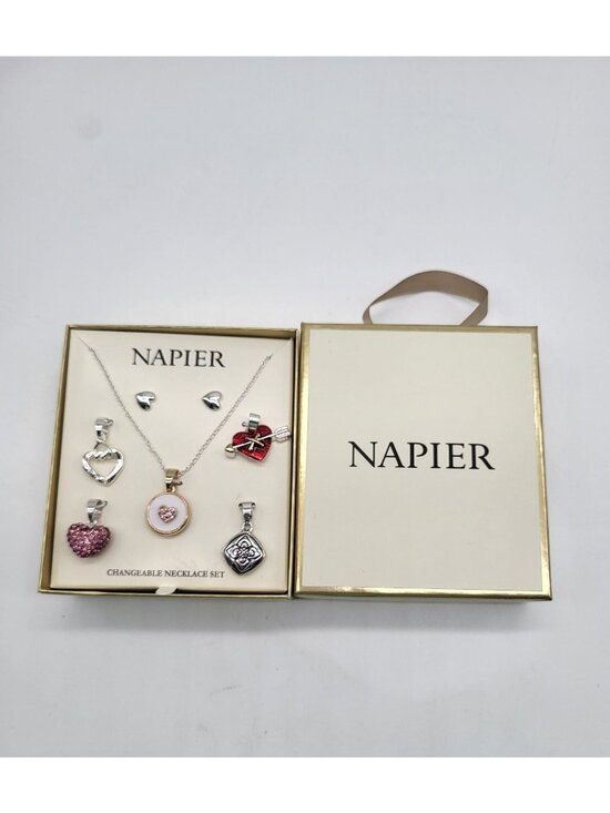 Napier 5 Charm Pendant Necklace Earrings Set Hearts Silver Tone Valentine Love - Picture 3 of 5